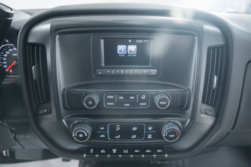 2024 Chevrolet Silverado 5500HD