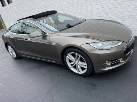 2015 Tesla Model S 85D