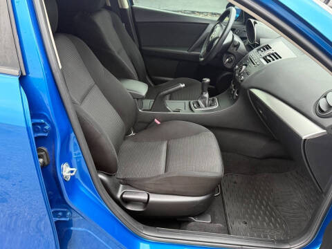 2012 Mazda MAZDA3 i Touring