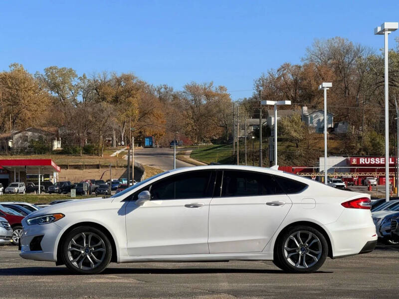 2020 Ford Fusion SEL