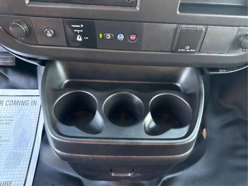 2019 GMC Savana 2500
