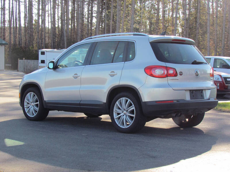 2010 Volkswagen Tiguan SE 4Motion