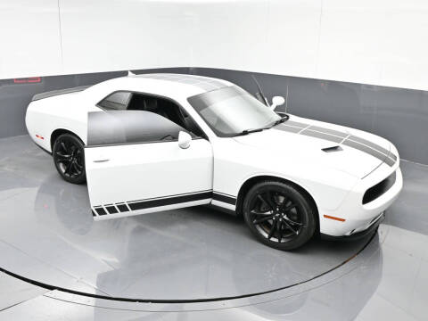 2017 Dodge Challenger SXT