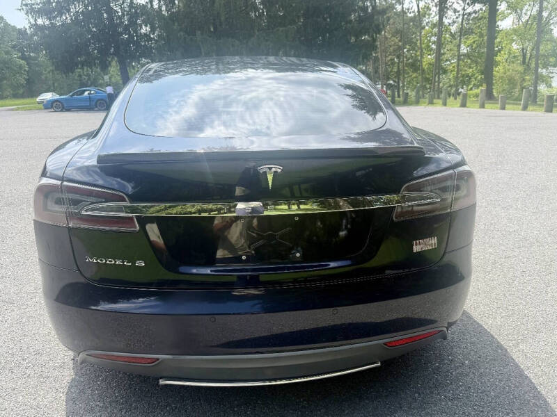 2014 Tesla Model S 85