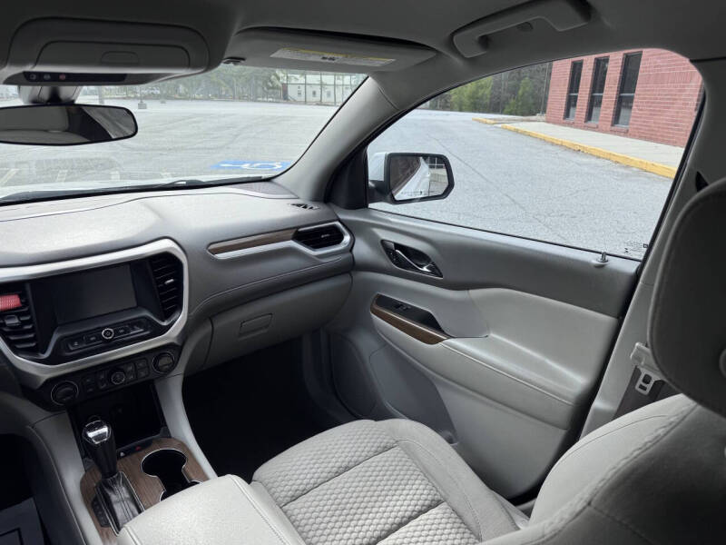 2017 GMC Acadia SLE-1