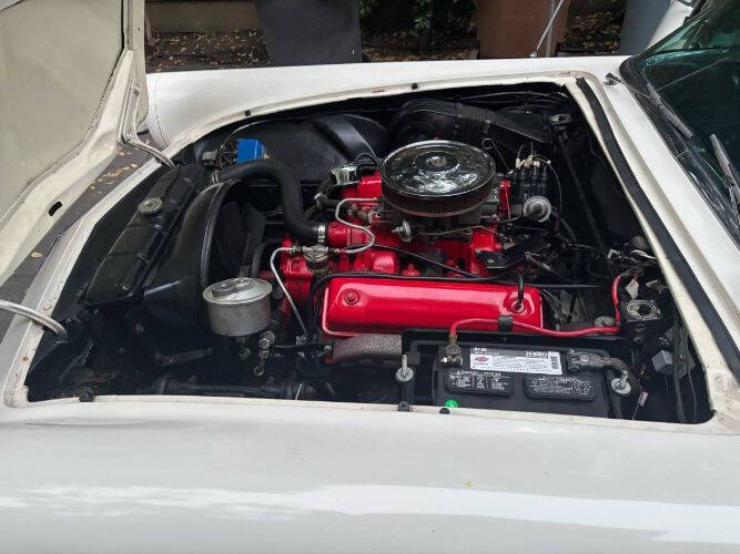 1957 Ford Thunderbird