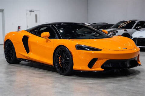 2023 McLaren GT