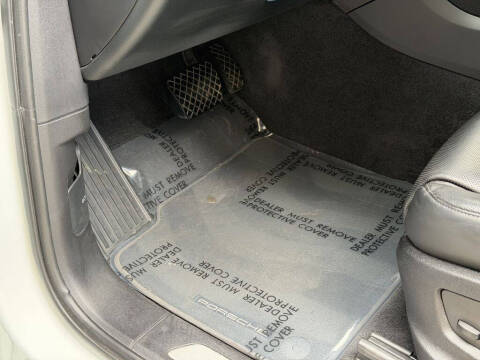 2022 Porsche Cayenne Coupe