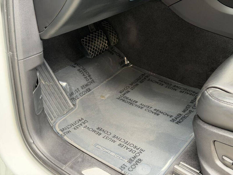 2022 Porsche Cayenne Coupe