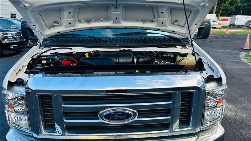 2018 Ford E-Series