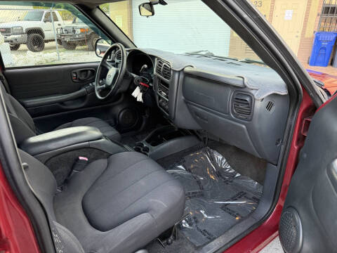 2004 Chevrolet S-10 LS