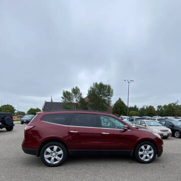 2017 Chevrolet Traverse LT