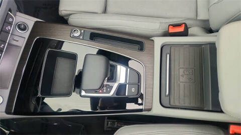 2024 Audi Q5 e quattro S line Prestg 55 TFSI