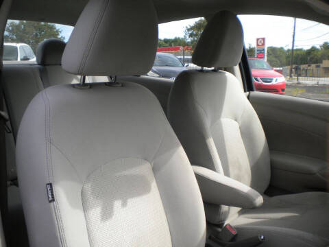 2016 Nissan Versa