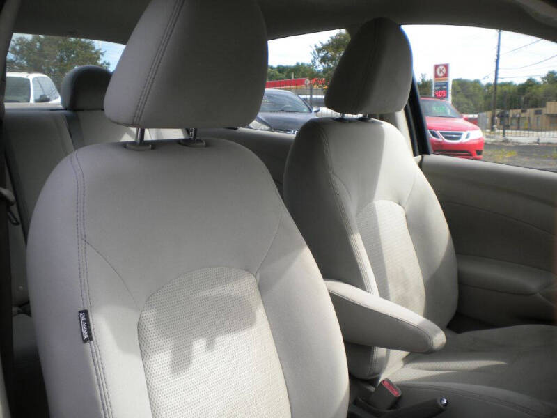 2016 Nissan Versa