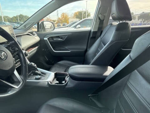 2019 Toyota RAV4 Hybrid Limited