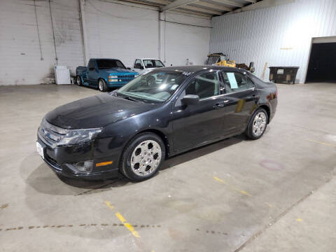 2011 Ford Fusion for sale at De Anda Auto Sales in Storm Lake IA