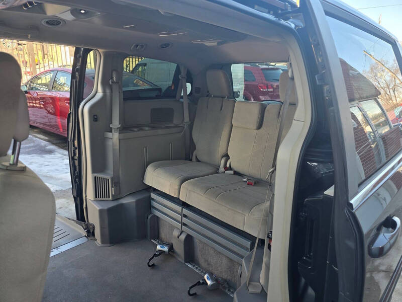 2012 Dodge Grand Caravan Crew