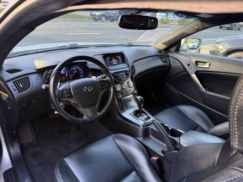 2016 Hyundai Genesis Coupe 3.8