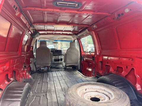 2011 Ford E-Series E-250