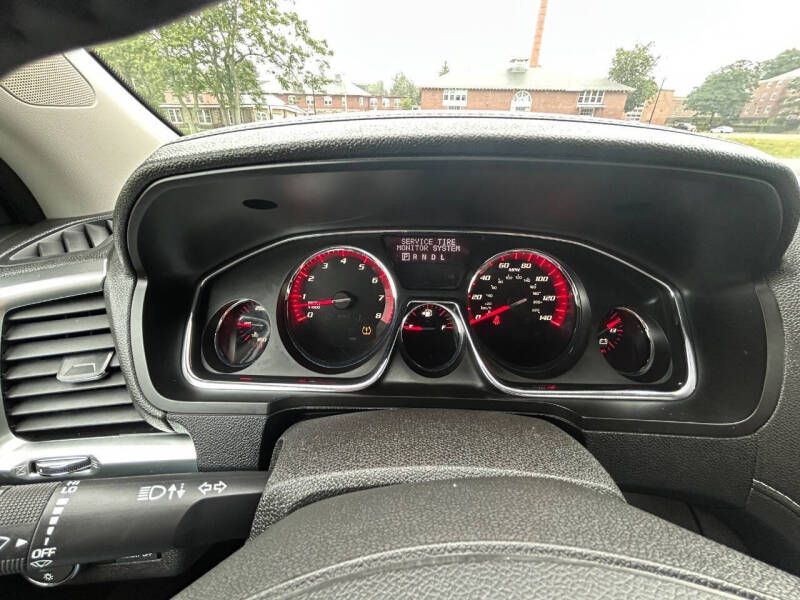 2015 GMC Acadia SLE-2