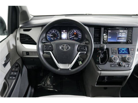 2019 Toyota Sienna