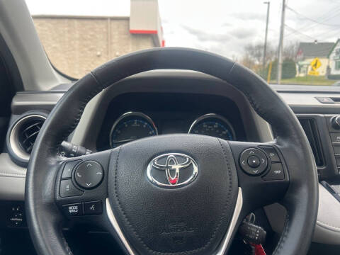 2016 Toyota RAV4 XLE