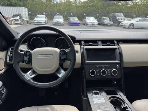 2019 Land Rover Discovery SE