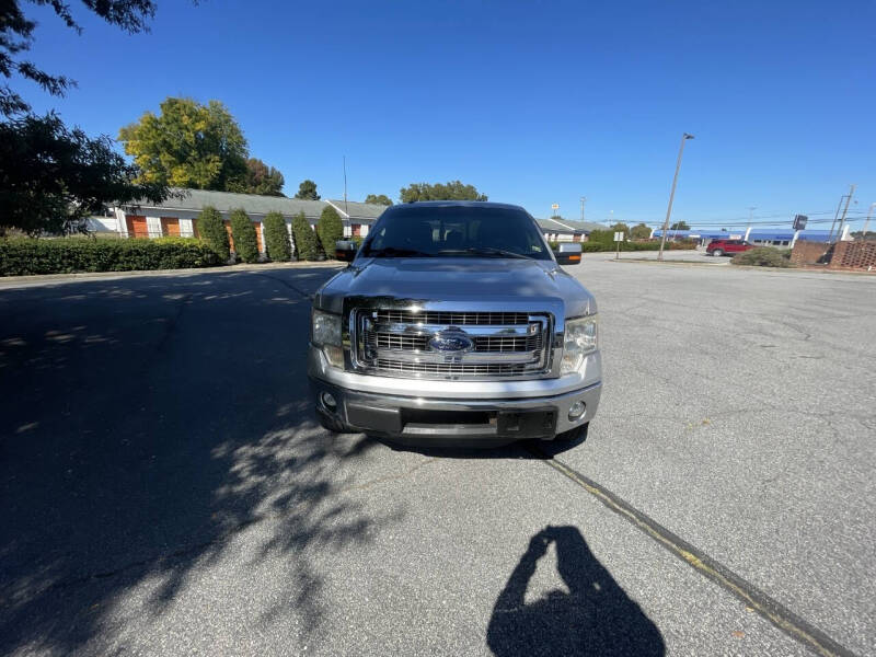 2012 Ford F-150 Lariat