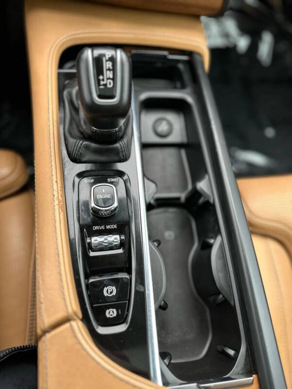 2016 Volvo XC90 T6 Inscription