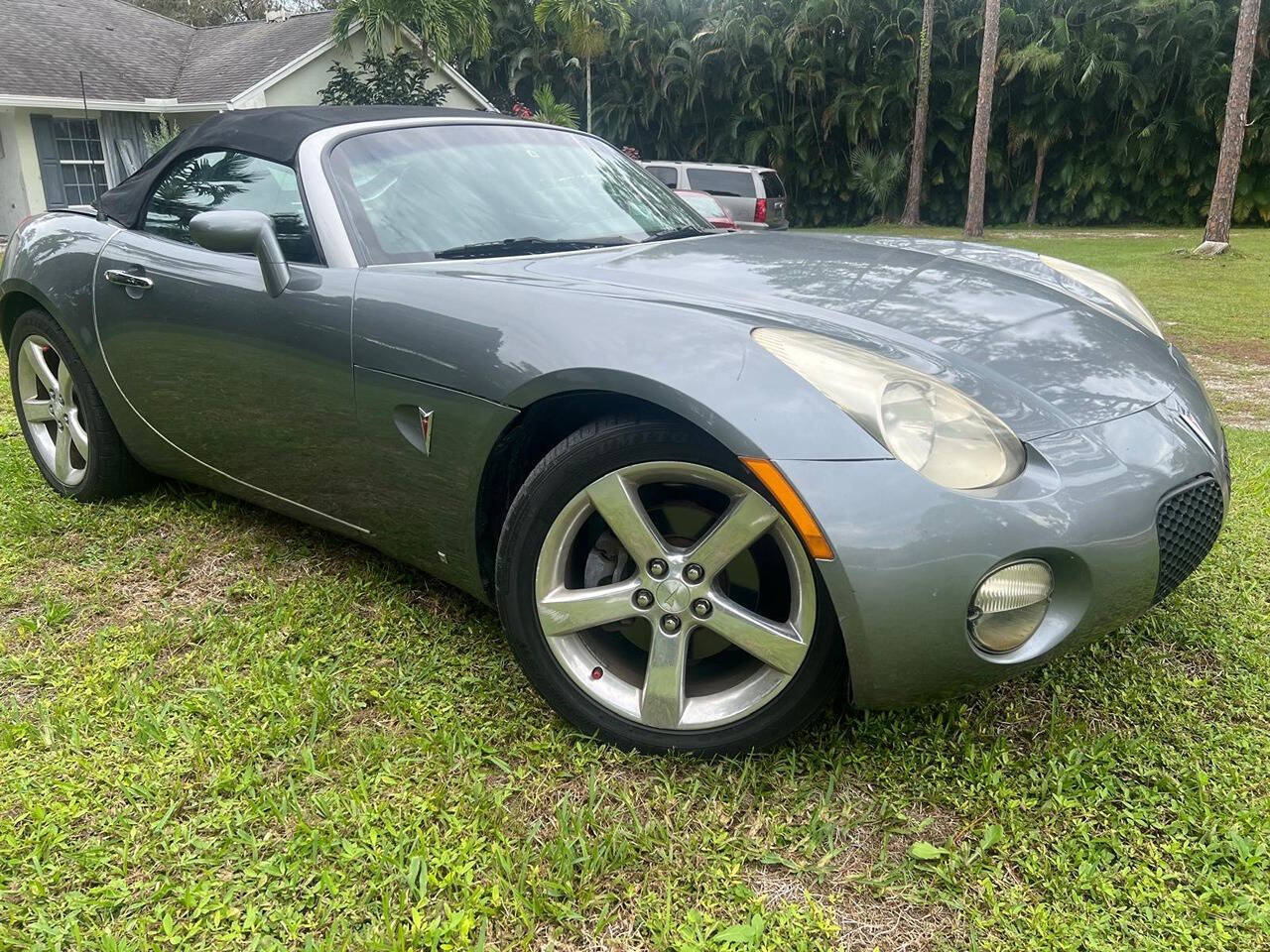 2006 Pontiac Solstice for sale at Q Cars Auto in Jersey City, NJ