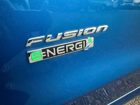 2018 Ford Fusion Energi SE Luxury