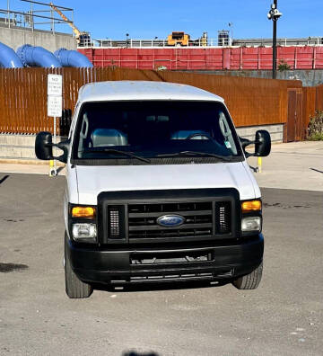 2011 Ford E-Series E-350 SD