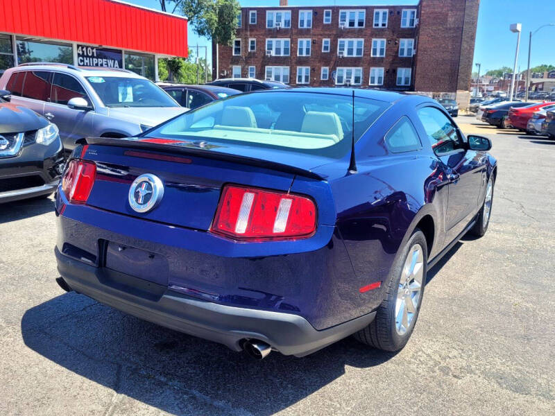 2011 Ford Mustang V6 Premium