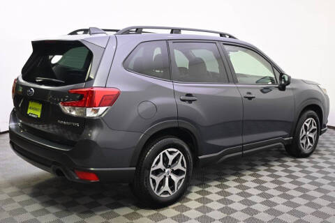 2022 Subaru Forester Premium