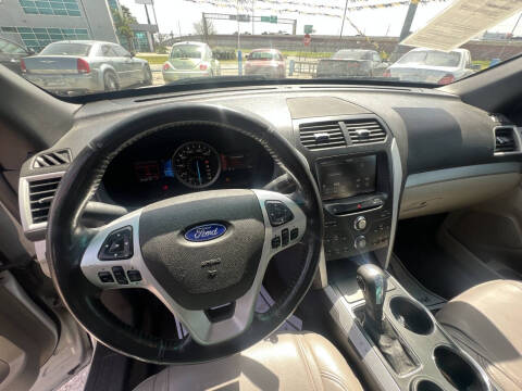 2013 Ford Explorer XLT