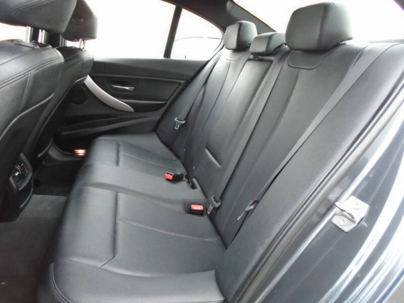 2014 BMW 3 Series 320i xDrive