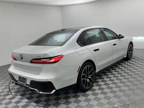 2025 BMW 7 Series 740i xDrive