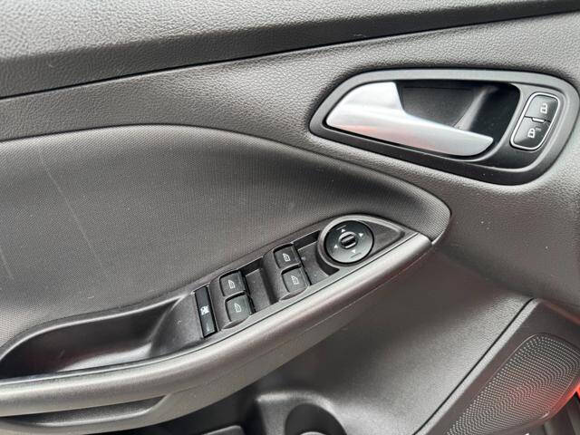 2018 Ford Focus SEL