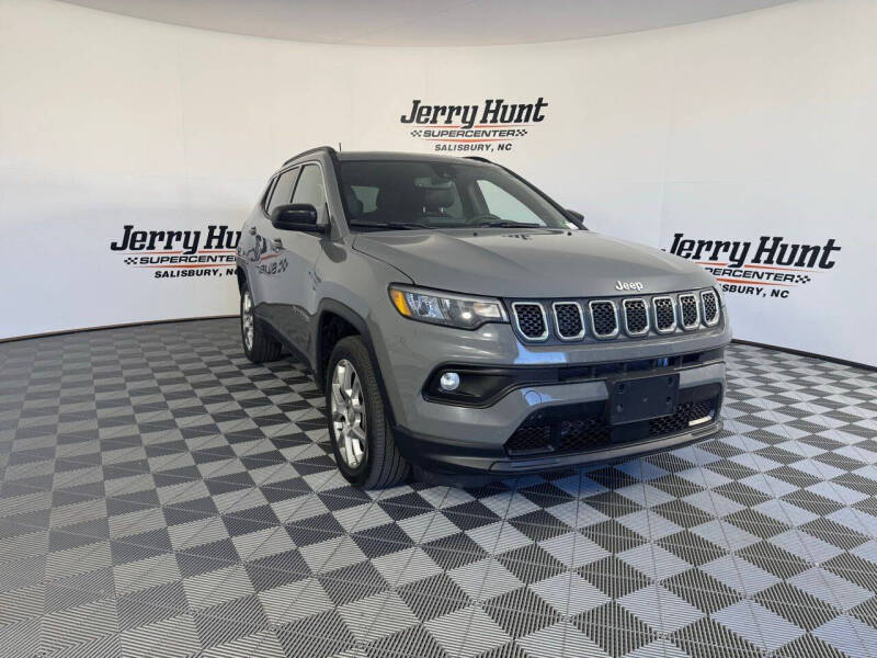 2023 Jeep Compass Latitude Lux