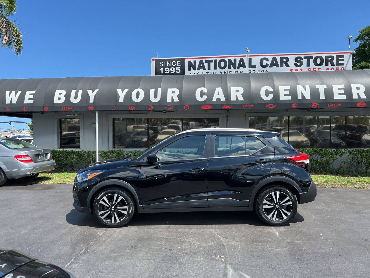2019 Nissan Kicks Wagon - $16,900