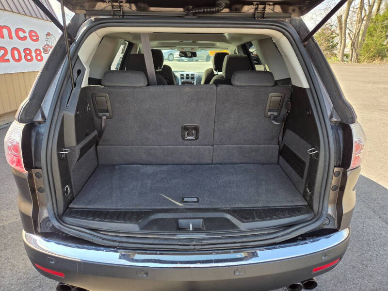 2011 GMC Acadia SLE