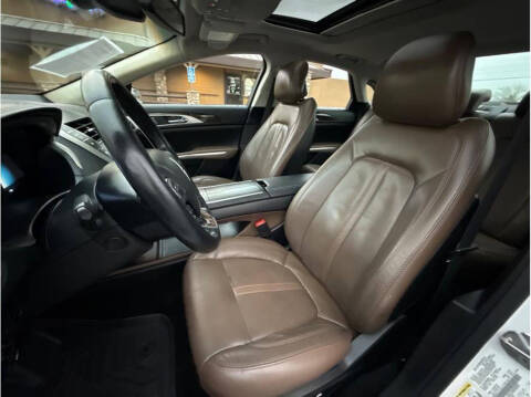 2016 Lincoln MKZ Hybrid