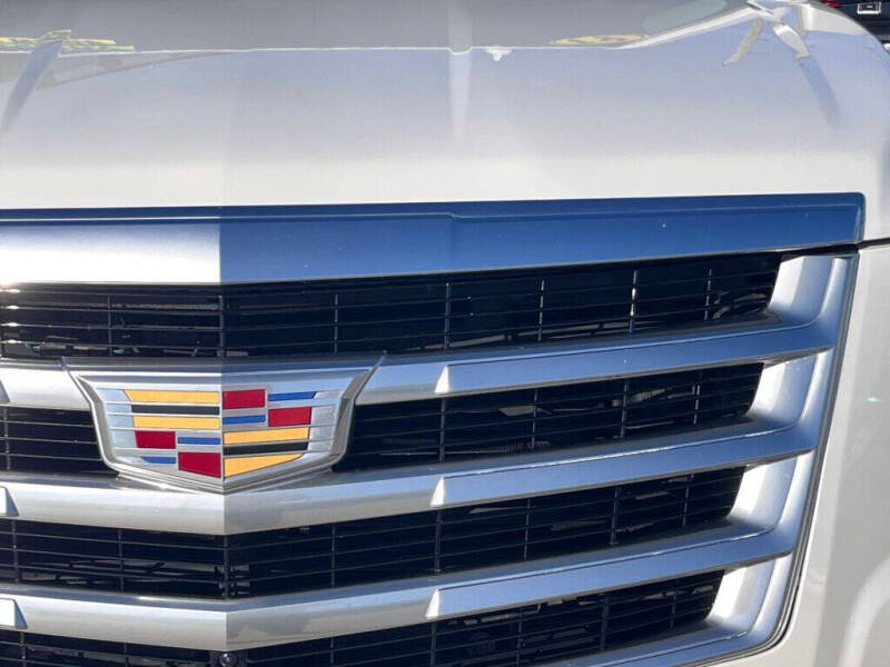 2019 Cadillac Escalade Luxury