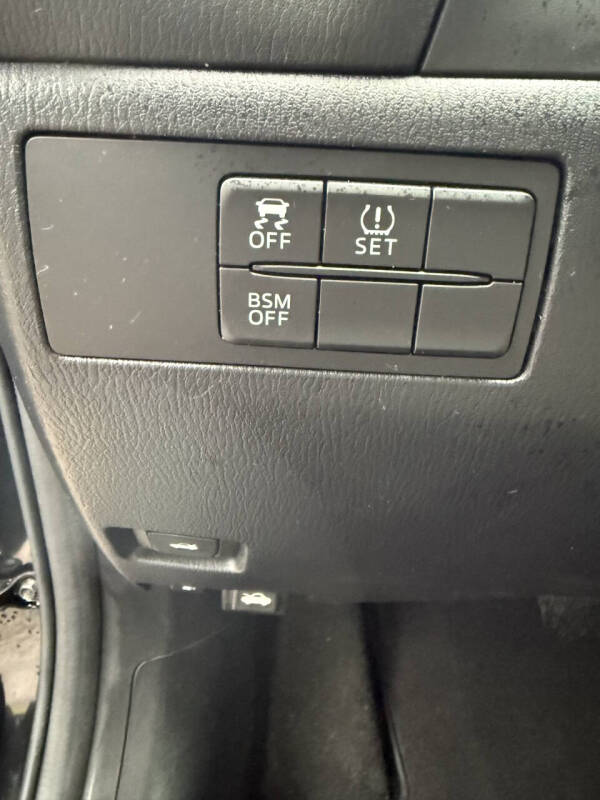 2015 Mazda MAZDA3 i Touring