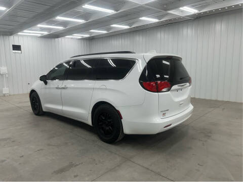 2020 Chrysler Voyager LXi