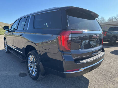 2026 GMC Yukon XL Elevation
