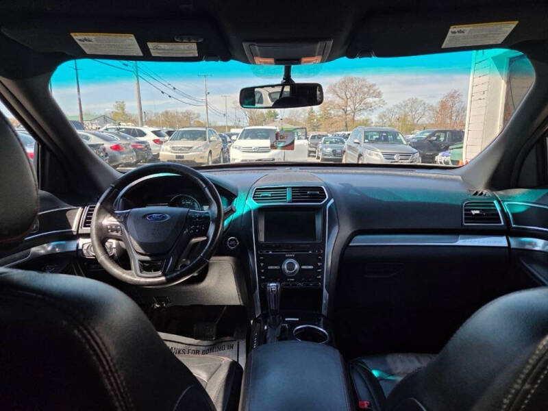 2016 Ford Explorer Sport