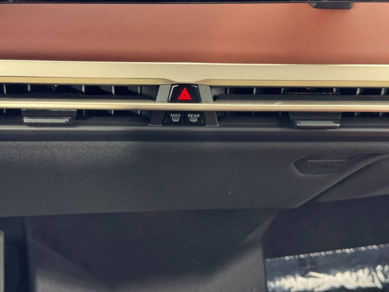 2024 BMW iX xDrive50