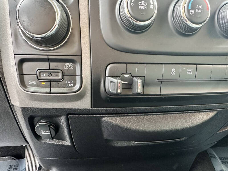 2017 RAM 1500 Express